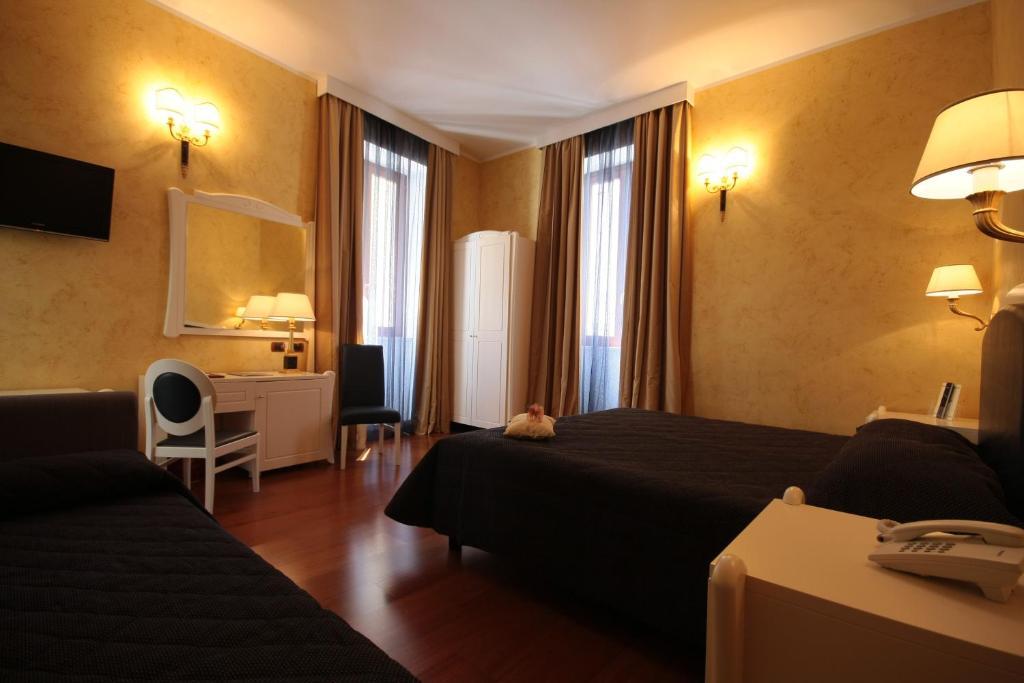 Hotel Rojan Сульмона Номер фото